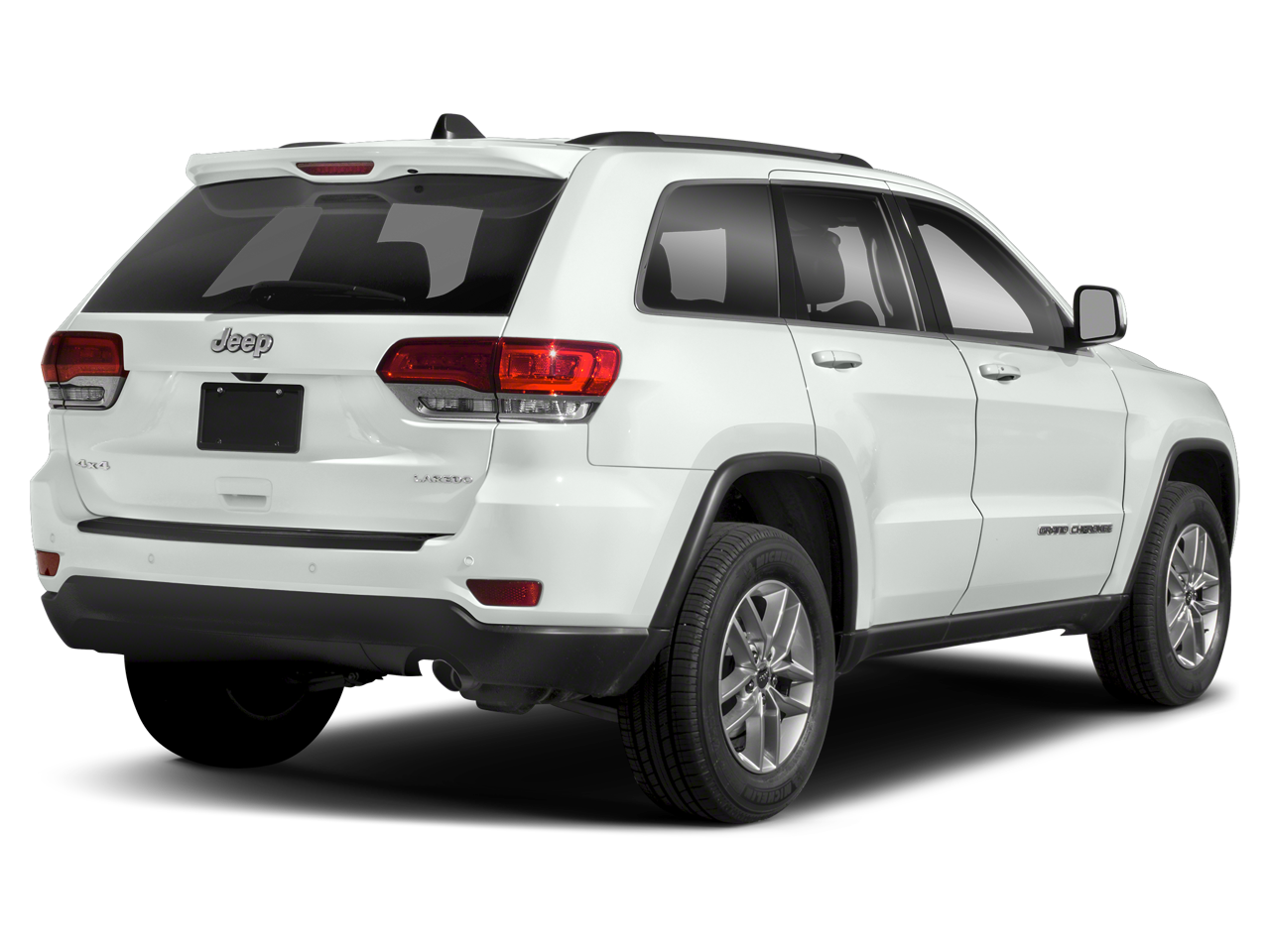 2018 Jeep Grand Cherokee — rear three-quarter view