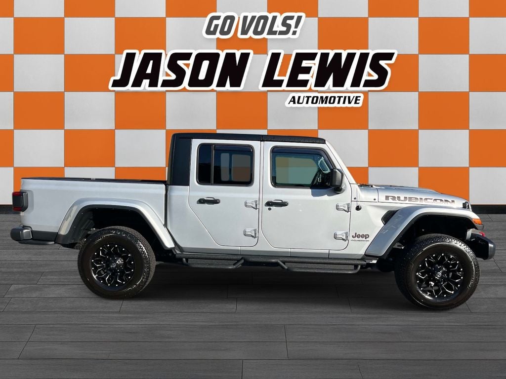2023 Jeep Gladiator — side profile view