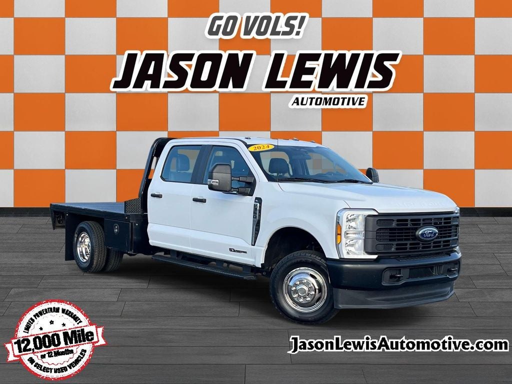 2024 Ford F-350SD XL 179 WB in Oxford White — front three-quarter view